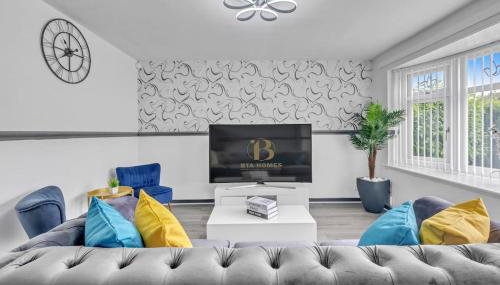 Stylish 3 bed in great location - BTA Homes Serviced Accommodation Wolverhampton - Foto 1