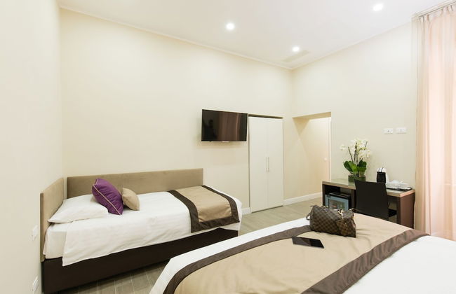 Bloom Apartment by La Griffe - Photo 11