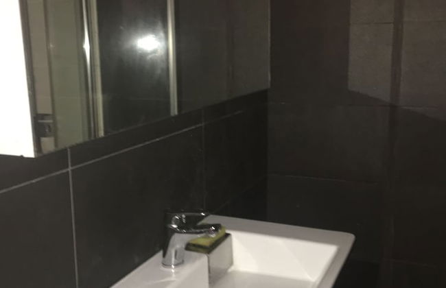 Traditional Studio near Airport - Foto 16