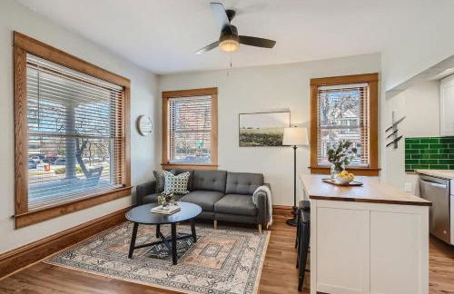 1st Ave by Modern Midstay - Wash Park & SoBo #F2 - Photo 3