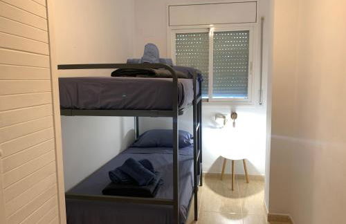 Acogedor apartamento con piscina en Vilafortuny, Cambrils - Photo 11