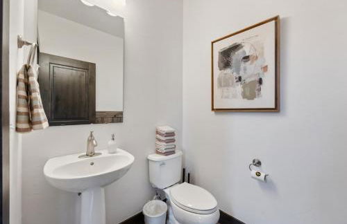 Pvt Hot Tub, Game Rm, Fire Pit, 12 Min Ski and PC - Foto 52