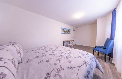 8 Beds Home with 4 Car Parking Space - Near DTLB - Foto 24