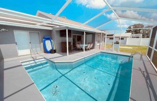 Manatee Oasis Weeki Wachee Family Fun Pool Home - Foto 1