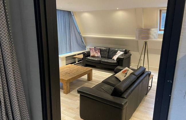 Bungalow in Limburg Near Nature Reserves - Photo 11