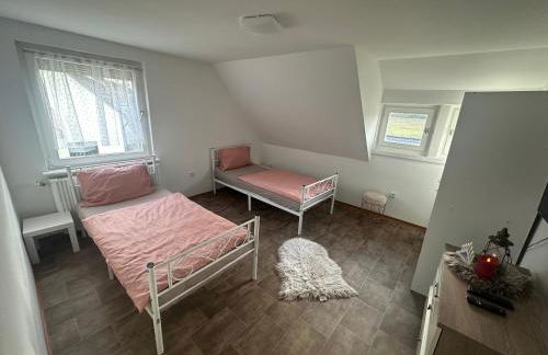Ferienwohnung - Monteurzimmer am Aartalssee Bischoffen - Photo 11