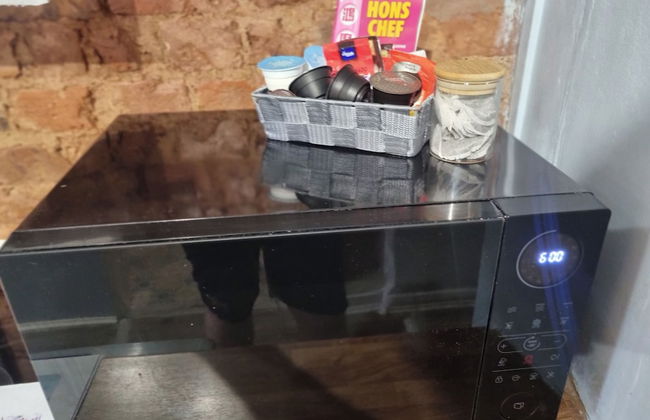 Charming 1-bed Studio Annex,parking,kitchen,wifi - Foto 17