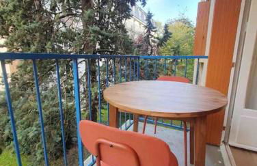 Château 5 min avec balcon et un Stationnement gratuit - Foto 5