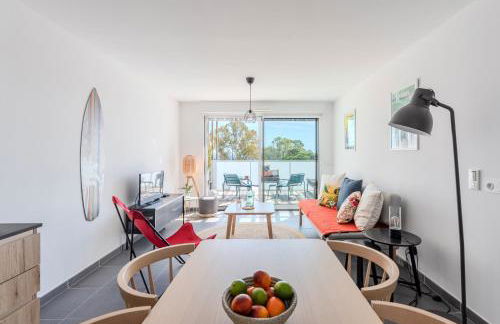 Appartement Vue Mer 50m plage des Salins Piscine 2 parkings Terrasse - Foto 8