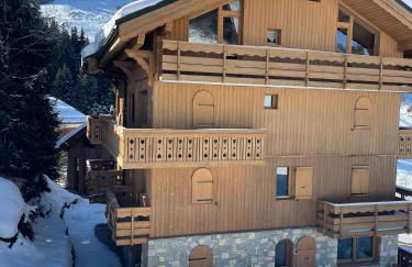 Meribel Centre La Chaudanne, real ski in and out right on slopes, 3 bedrooms 2 bathrooms, newly renovated, Chalet l'Épervière - Foto 30