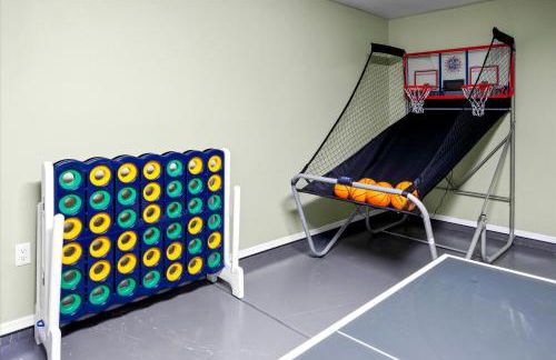 Game Room Resort Pool HotTub Modern Desert Oasis - Foto 46