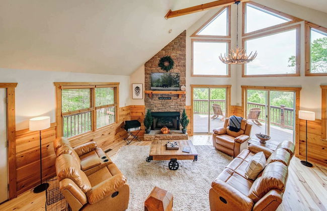 Four Bear Hideaway Coosawattee River Resort! - Foto 16