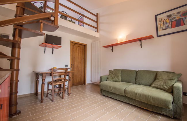 Cottage in Magione Near Lake Trasimeno - Photo 17