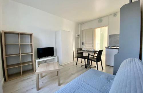 105 Studio Immeuble Perséverance - Foto 17