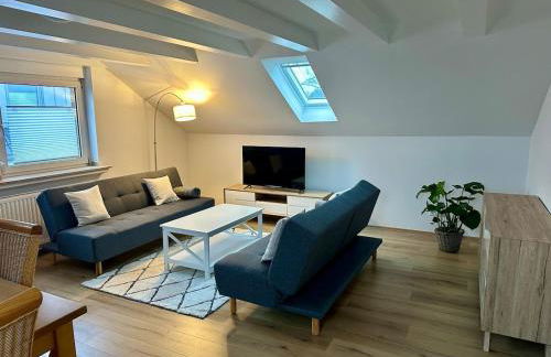 Helle 2-Zimmer Ferienwohnung mit 4 Betten, Nähe Innenstadt in ruhiger Lage - Foto 2