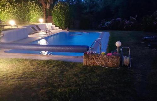 Maison avec Piscine Privée et Wifi en Dordogne - FR-1-616-501 - Foto 17