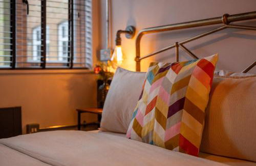 2 The Old Canteen, Two Minute Walk To Beach - Photo 16