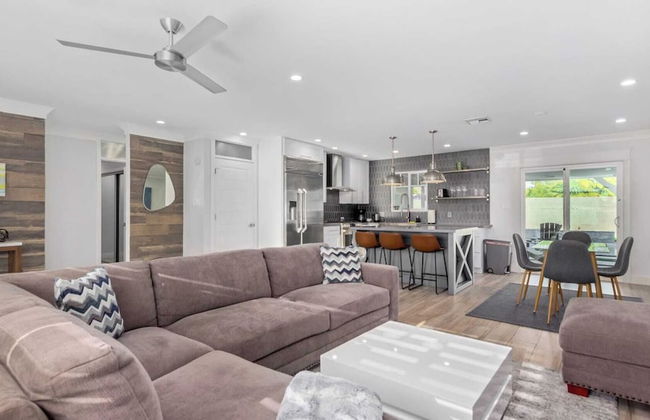 Sunsets on 11th by Avantstay Resort-style Pool + Hot Tub Game Room - Foto 9