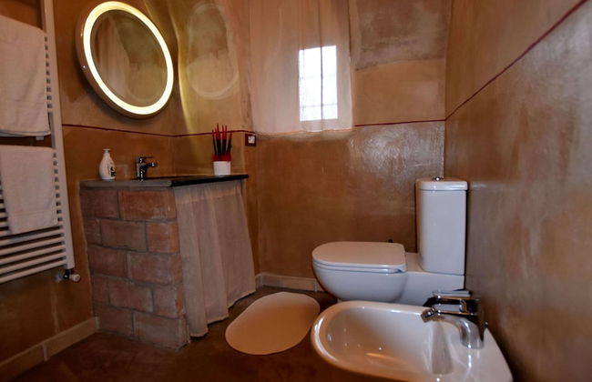 Ancient, Renovated Farmstead With Private, Equipped Garden - Photo 12