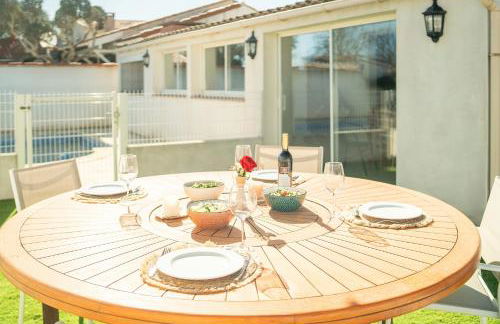 Charmante villa familiale, avec piscine privée, idéale pour une journée à la plage et proche des grands buffets - Foto 20