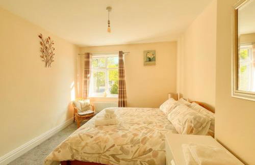 3 Bedroom House by Brookland Stays Serviced Accommodation Short Lets Leeds - Foto 21