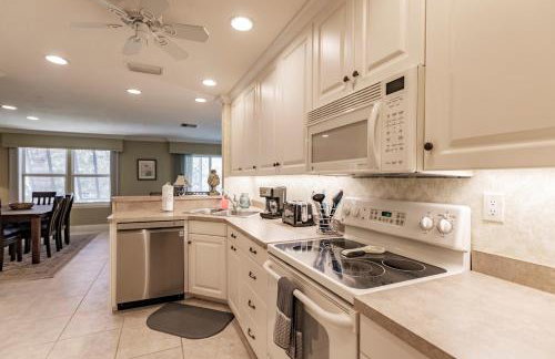 1077 PD Large Garden Oasis Condo - Foto 17