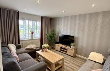 Elysian Escape, modern 5 bedroom house - Photo 27