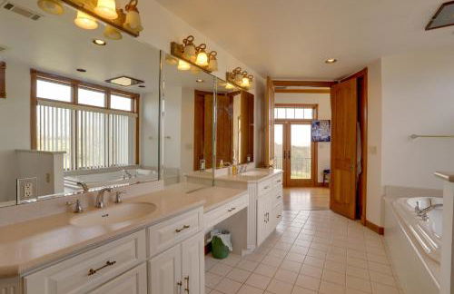 366 Shared Acres, Lake Access Ozark Getaway! - Foto 19