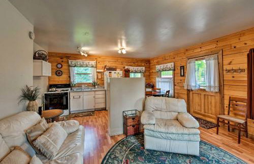 Cozy Colorado Cabin with Deck, Grill and River Access! - Foto 6