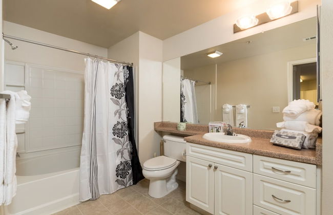 Bluebird Suites in Santa Clara - Foto 9