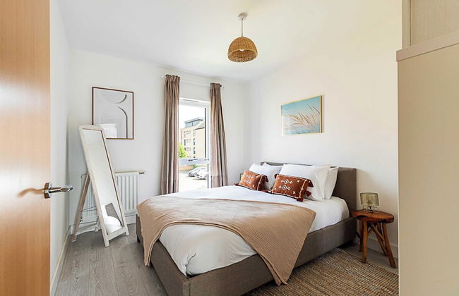 Semi-detached House With Modern Bespoke Interior - Foto 4