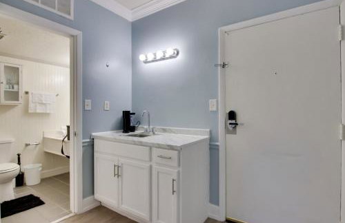 Charlotte Gem with Gym Near Hospitals and Park Expo - Foto 10