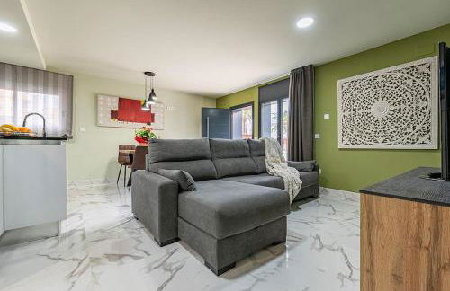 [5 Stelle] Piscina, jacuzzi, WiFi - 2 min dal mare - Foto 3