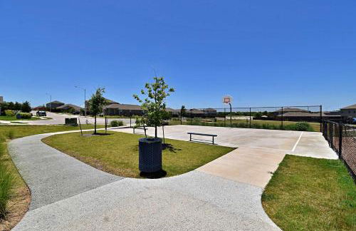 Long-term Stays Family-friendly Communal Pool! - Foto 65