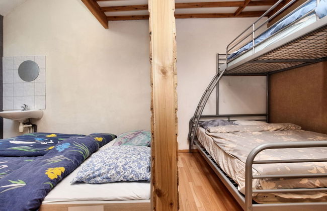 Holiday Home in Rendeux With Terrace - Photo 4