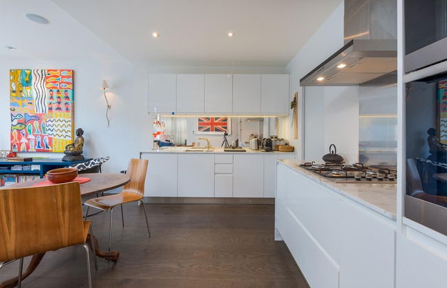 Classic Hammersmith Home by Ravenscourt Park by Underthedoormat - Foto 25