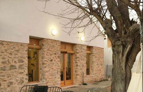 Villa Serrano, La casa rural de los mil suelos - Foto 6