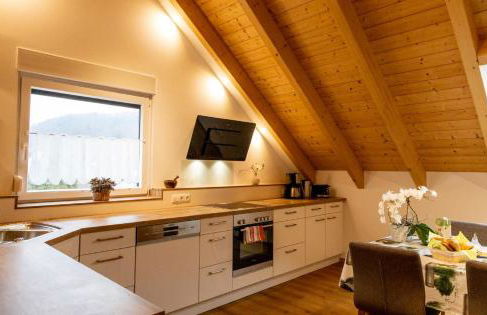 Ferienwohnung Schäffer mit Klimaanlage und Freisitz im Garten - Foto 6