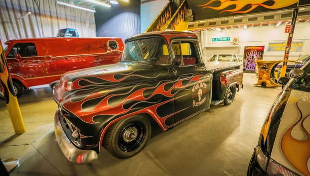 Pawn Stars Set Tour - Photo 4, Check out super unique cars