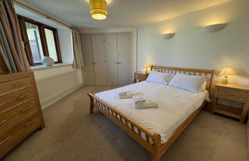 Barnfield - Beautiful Barn, River views, Close to Quay - Foto 12