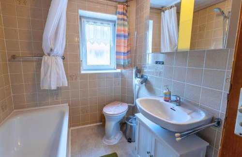 Haus Hindelang - 2 FeWos mit Zugspitzblick, inkl Königscard, gratis Parken & WLAN, Self Check-In, 5 Minuten ins Zentrum - Foto 73