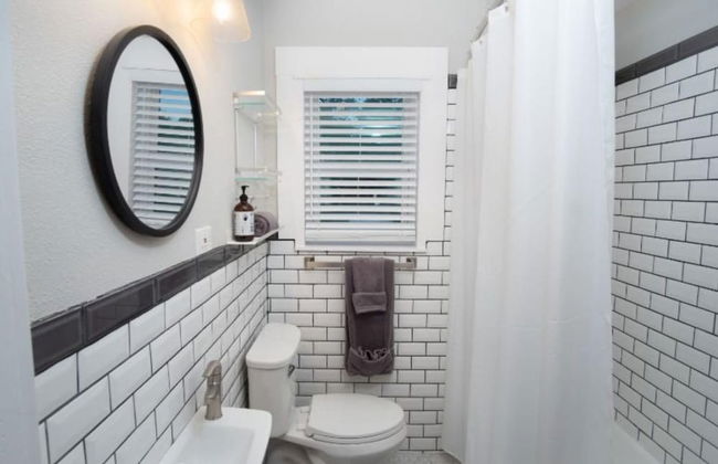 Remodeled Modern 1BR 1BA Apt Near Downtown 5min Pearl - Foto 8