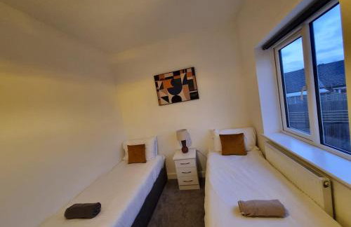 Comfortable 2-Bedroom Barwell Home A with Free Parking - Foto 10