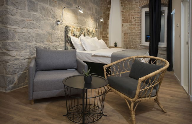 Emarconi history&luxury in Split center - Photo 27