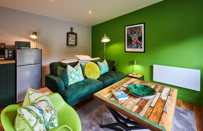 Host Stay Forest Green Lodge - Foto 2