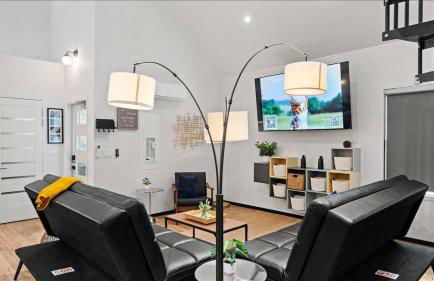 1B Luxury European Barndo FARM STAY Wedding Venue - Foto 6