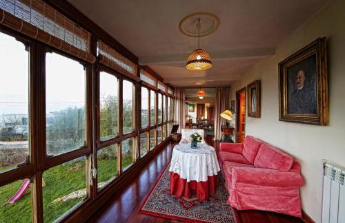 La Cochera de Somao, casona de tipología indiana - Photo 10