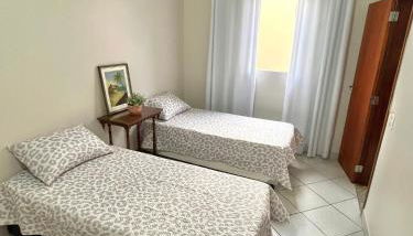 Casa Ampla - Ótima Localização - Foto 5