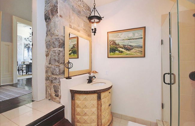 All Suites Whitney Manor - Photo 33