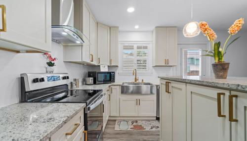 Helena's Place, Exclusive End Unit Townhouse - Foto 3